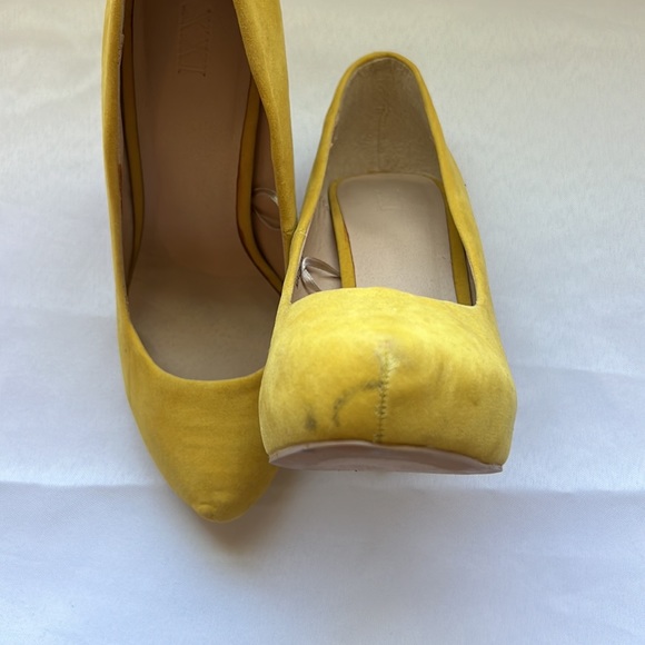 Mustard Yellow Heels, suede material size 6, from forever 21 - Picture 2 of 6